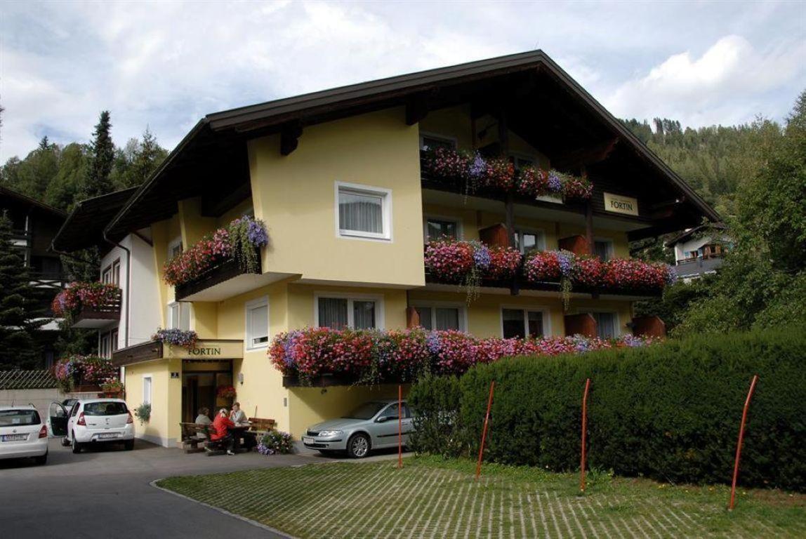 Pension & Appartement Fortin Bad Kleinkirchheim Bagian luar foto