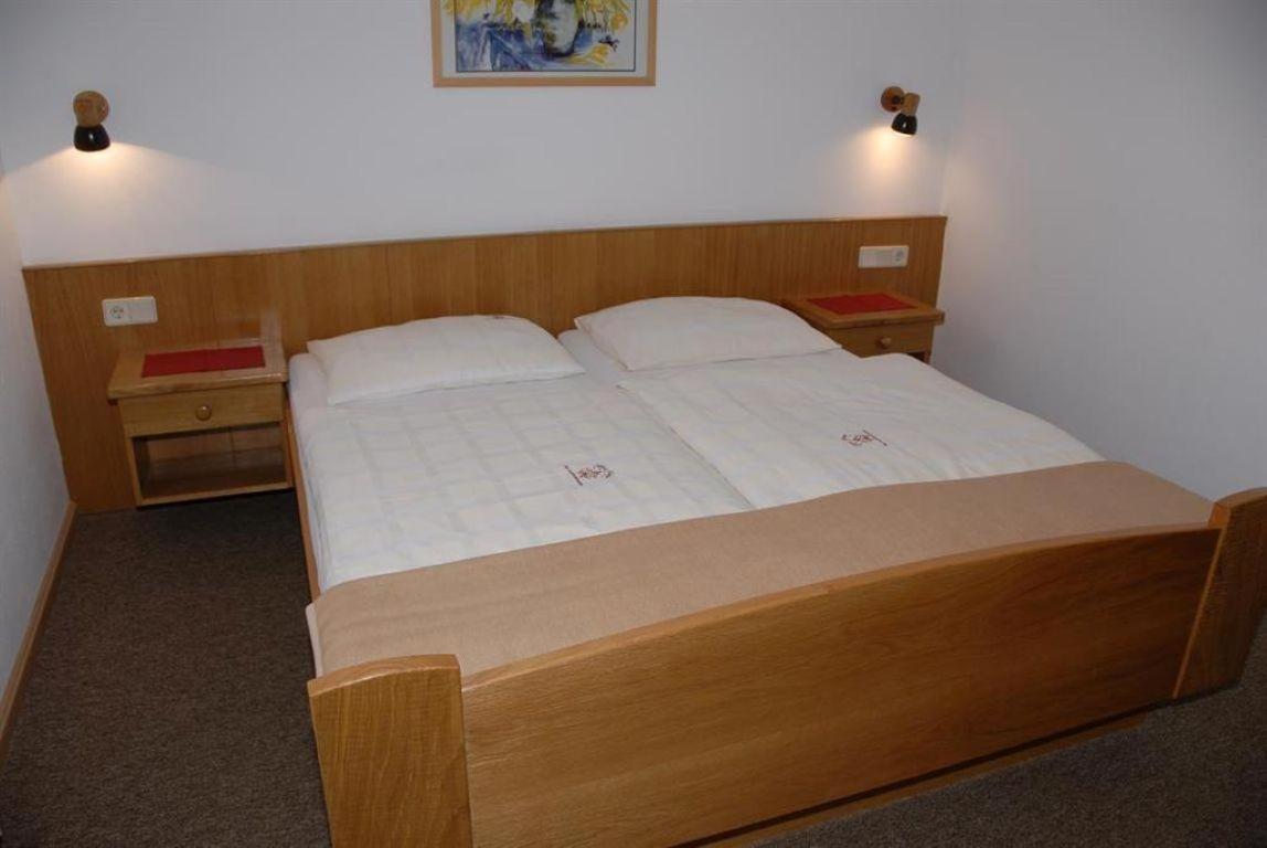 Pension & Appartement Fortin Bad Kleinkirchheim Bagian luar foto
