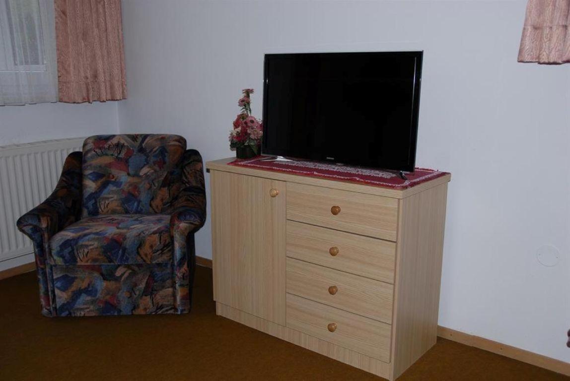 Pension & Appartement Fortin Bad Kleinkirchheim Bagian luar foto